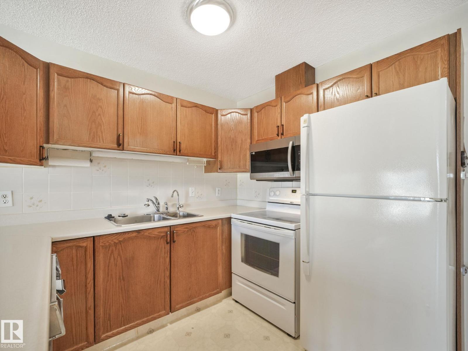 1521 62 Street NW - Photo 17