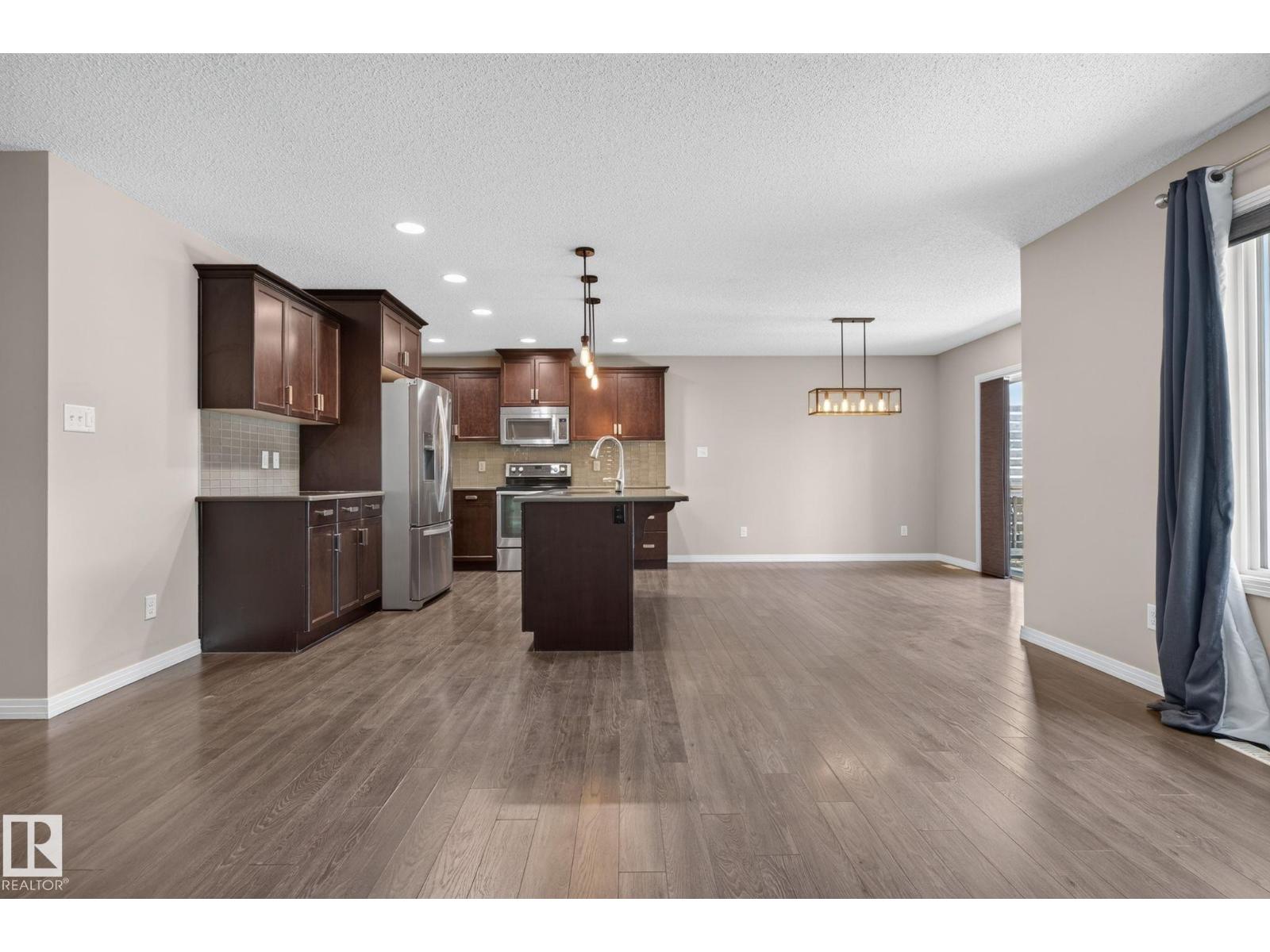 3536 CLAXTON CR SW - 19