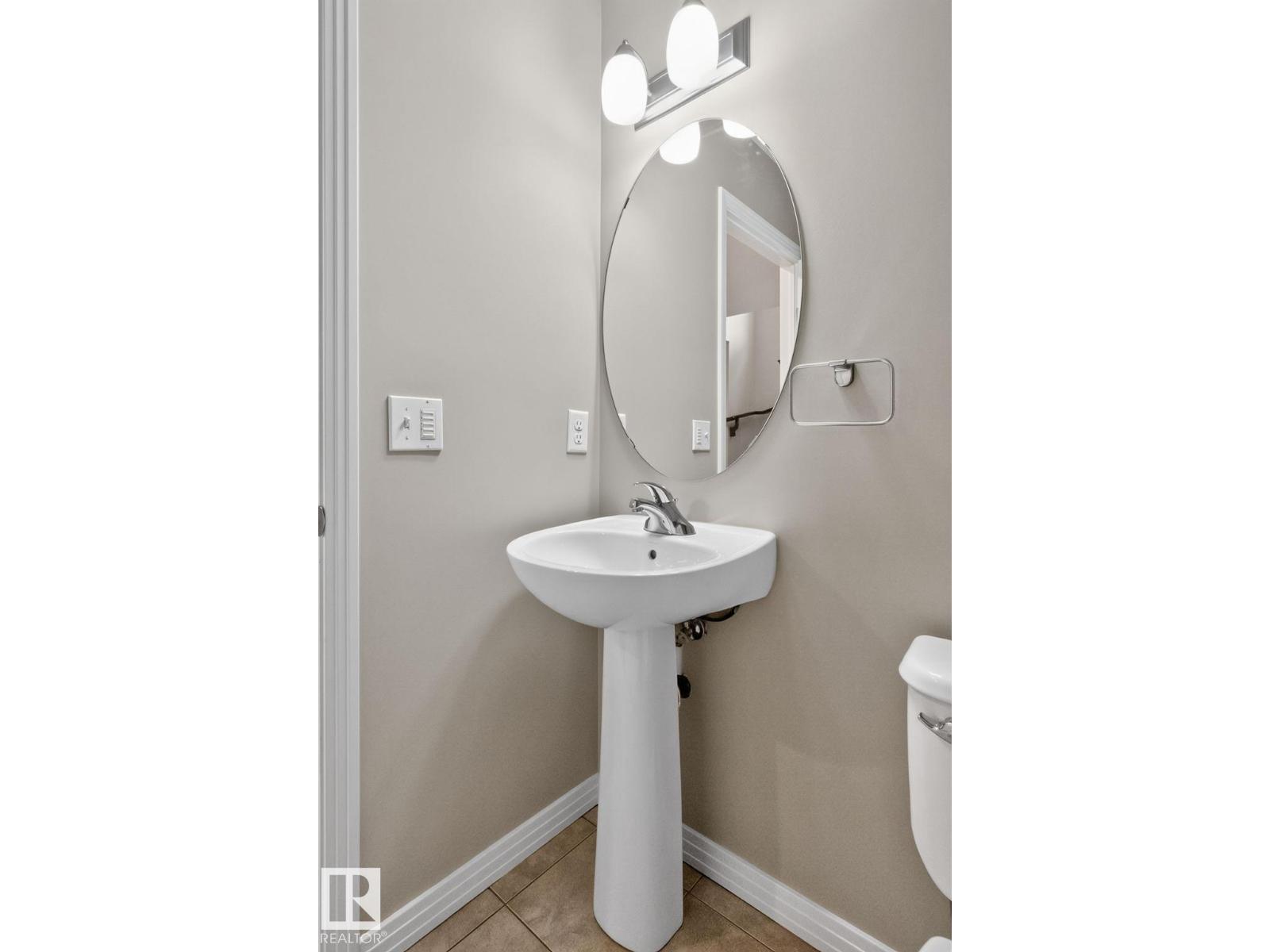 3536 CLAXTON CR SW - 37