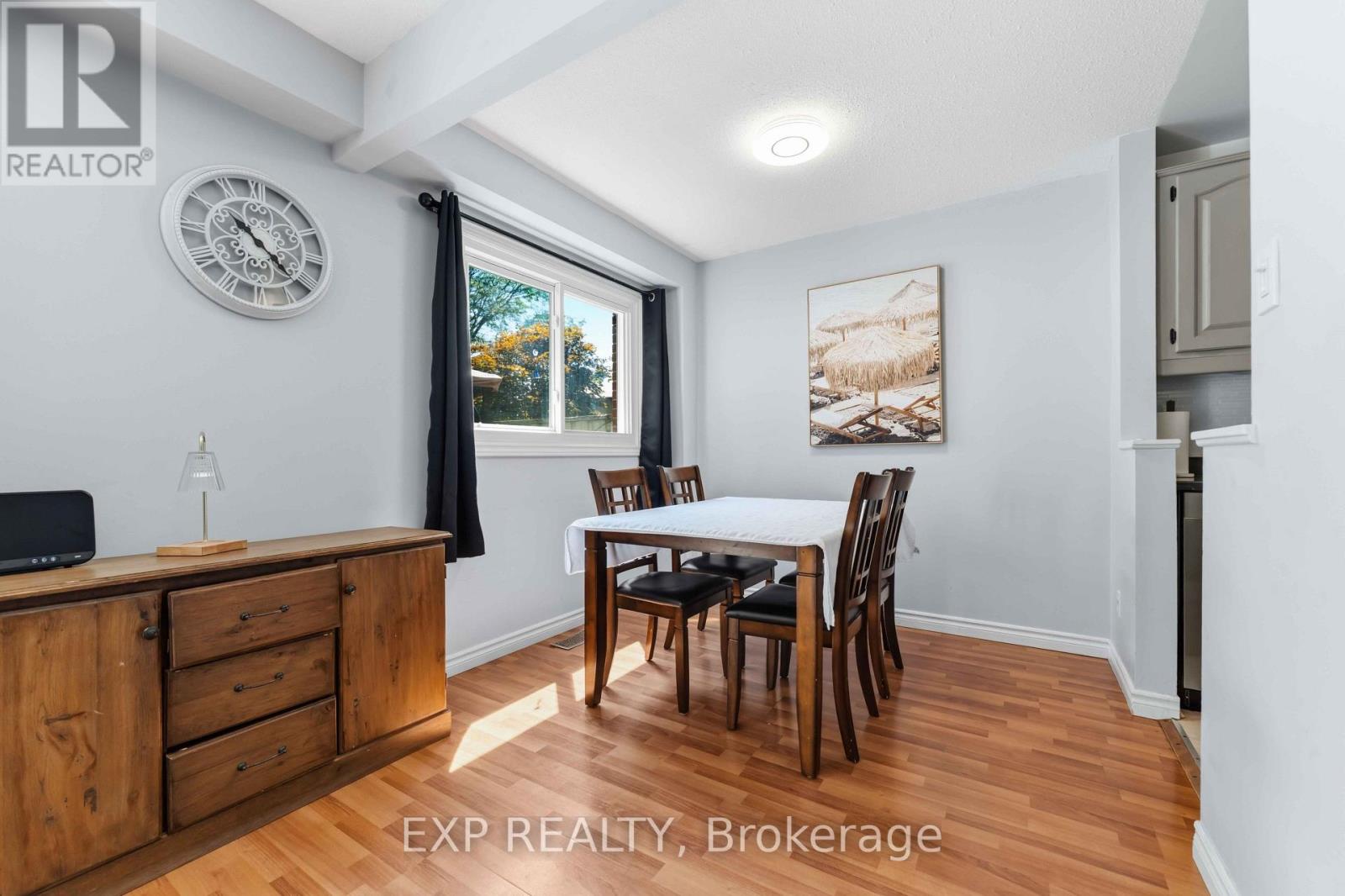 House for Rent in Ottawa – 52 – 2078 ORIENT PARK DRIVE, Ottawa – By Peter Sagos - Image 8