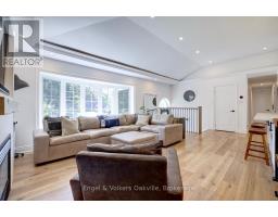 3281 Flanagan Crescent, Mississauga, ON L5C2M7 Photo 13