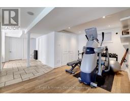 3281 Flanagan Crescent, Mississauga, ON L5C2M7 Photo 34