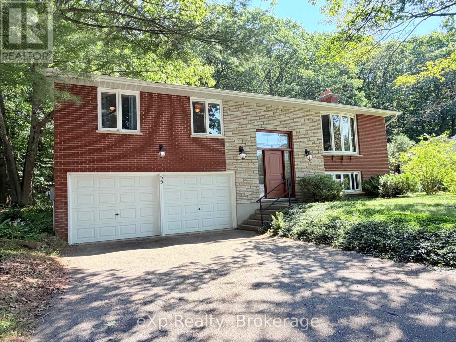 55 WILSHIER BOULEVARD, Bracebridge (Macaulay) — photo 3