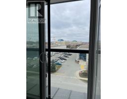 521 - 10 Honeycrisp Crescent, Vaughan, ON L4K0M7 Photo 10
