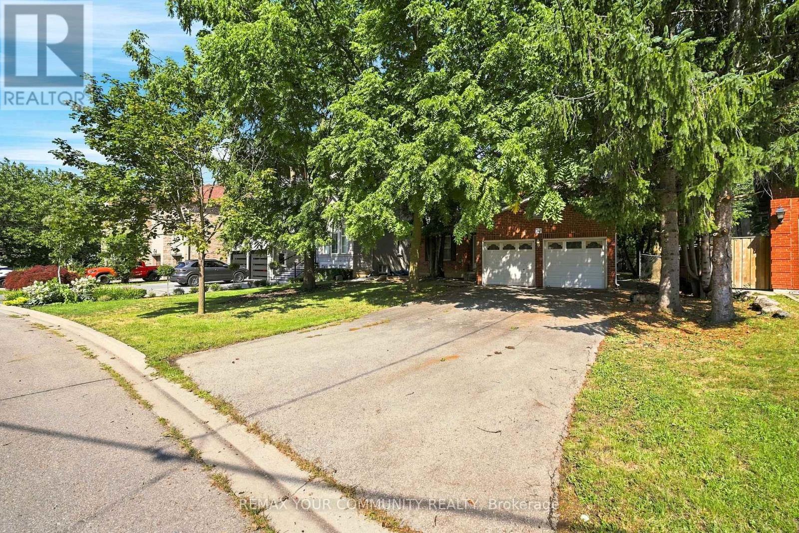 34A CLARIDGE DRIVE - 2