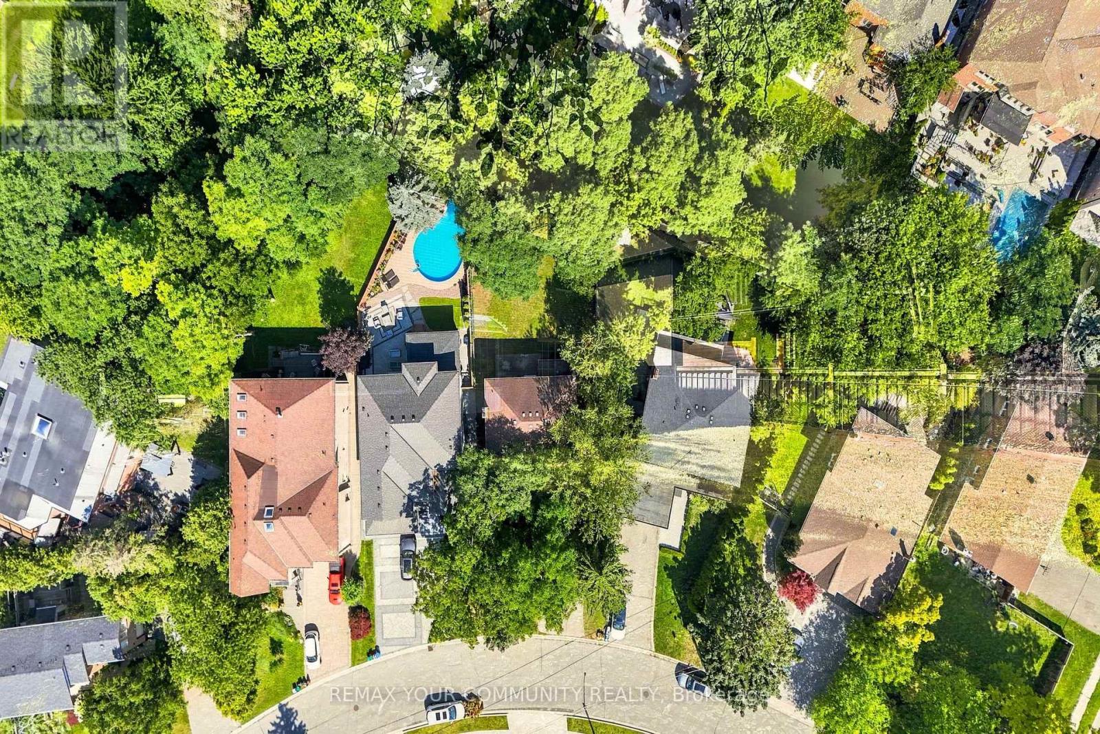 34A CLARIDGE DRIVE - 20