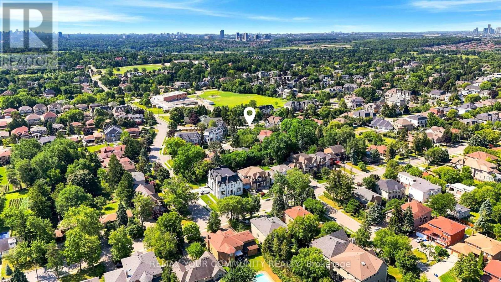 34A CLARIDGE DRIVE - 35