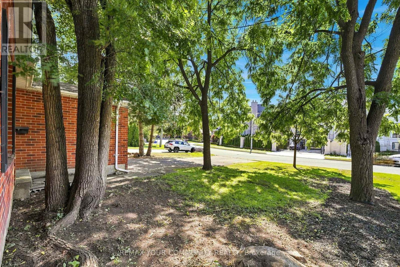 34A CLARIDGE DRIVE - 5