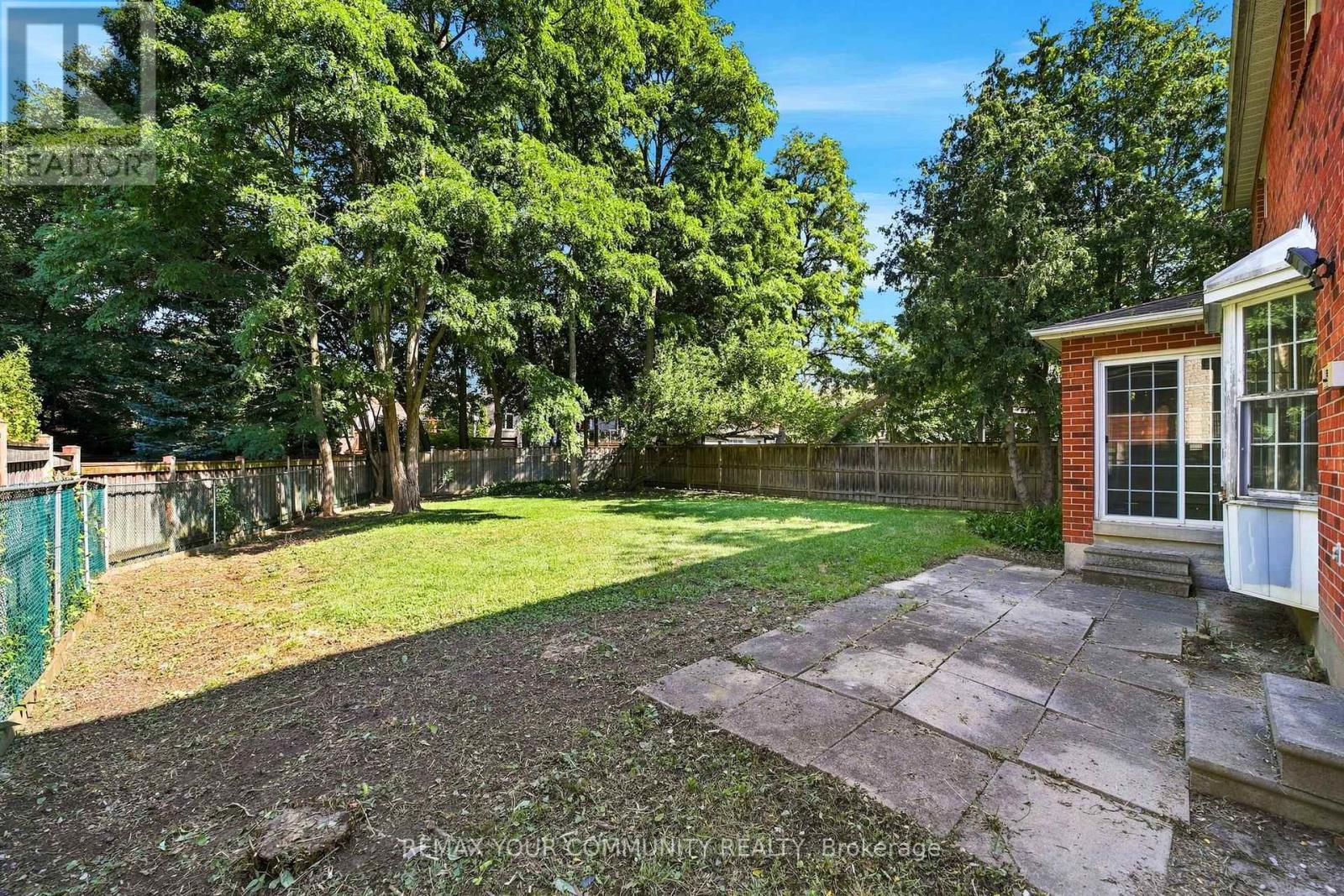 34A CLARIDGE DRIVE - 7