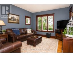 Bedroom 3 - 3869 7th Line, Innisfil, ON L9S3M4 Photo 11