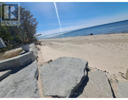 4 Pinewood Drive, Tiny, ON L0L2T0 Photo 17