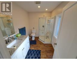 4 Pinewood Drive, Tiny, ON L0L2T0 Photo 7