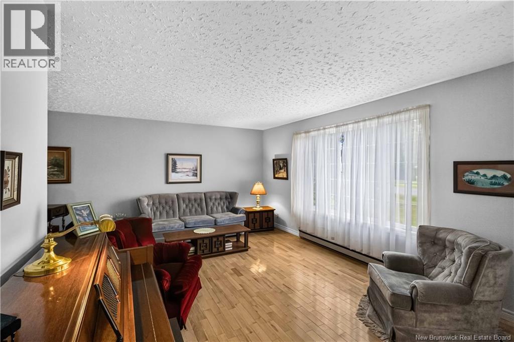 192 Springwater Lane - 4