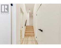 4 Lunness Road, Toronto, ON M8W4M3 Photo 37