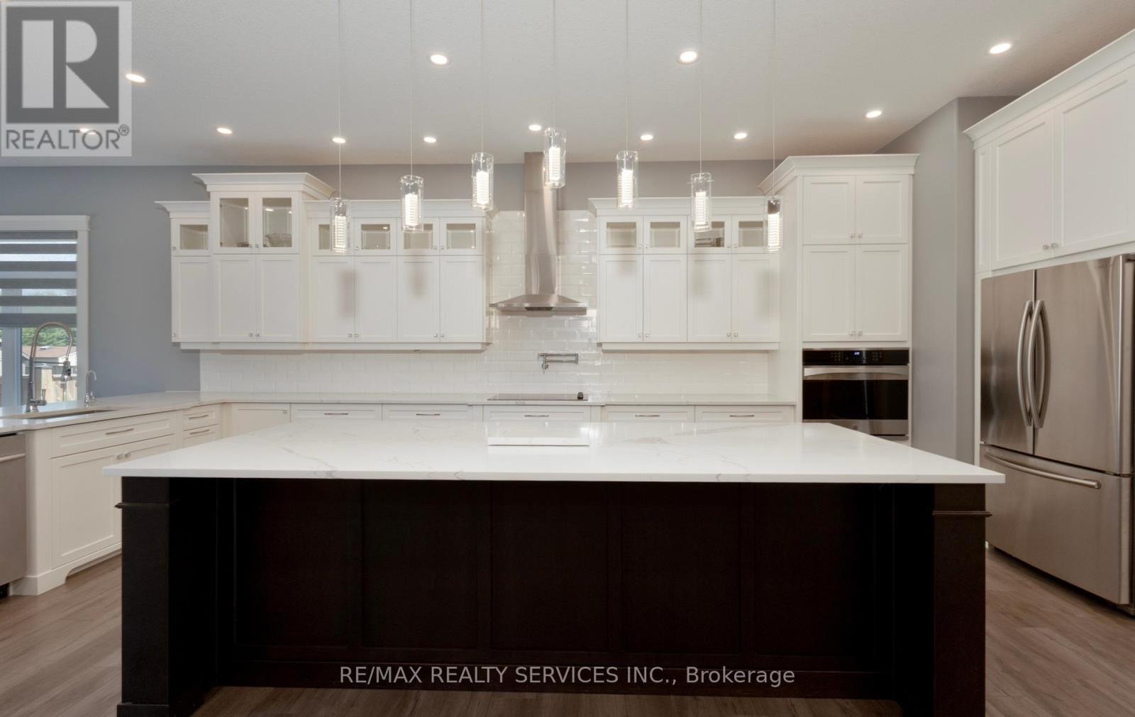 63 KENTON STREET - 8