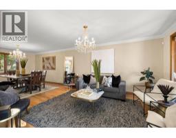 Living room/Fireplace - 534 Michael Crescent, Lasalle, ON N9J3A3 Photo 11