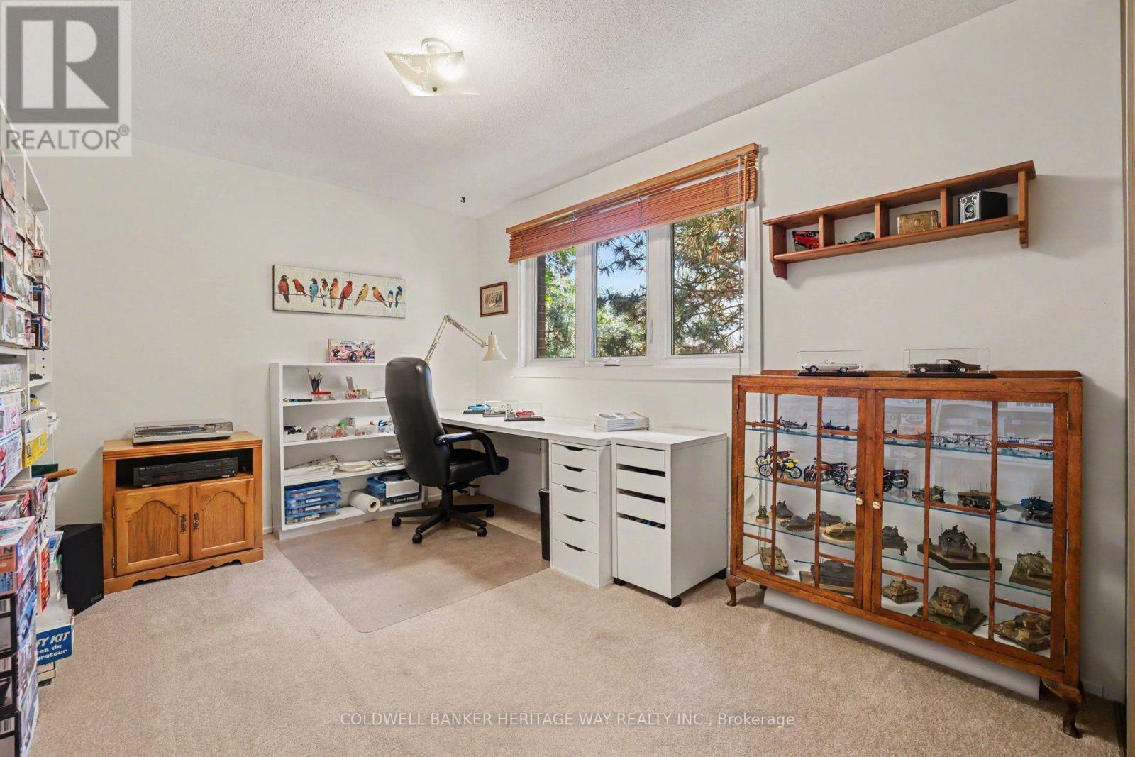 45 SHADETREE CRESCENT - 25