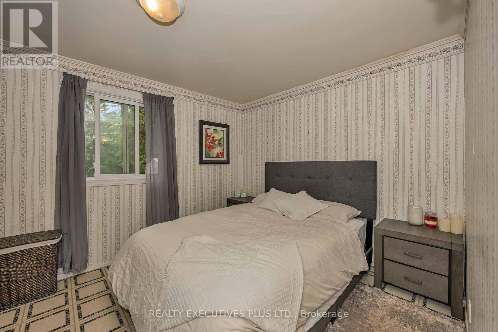 636 WATER STREET - Image 13