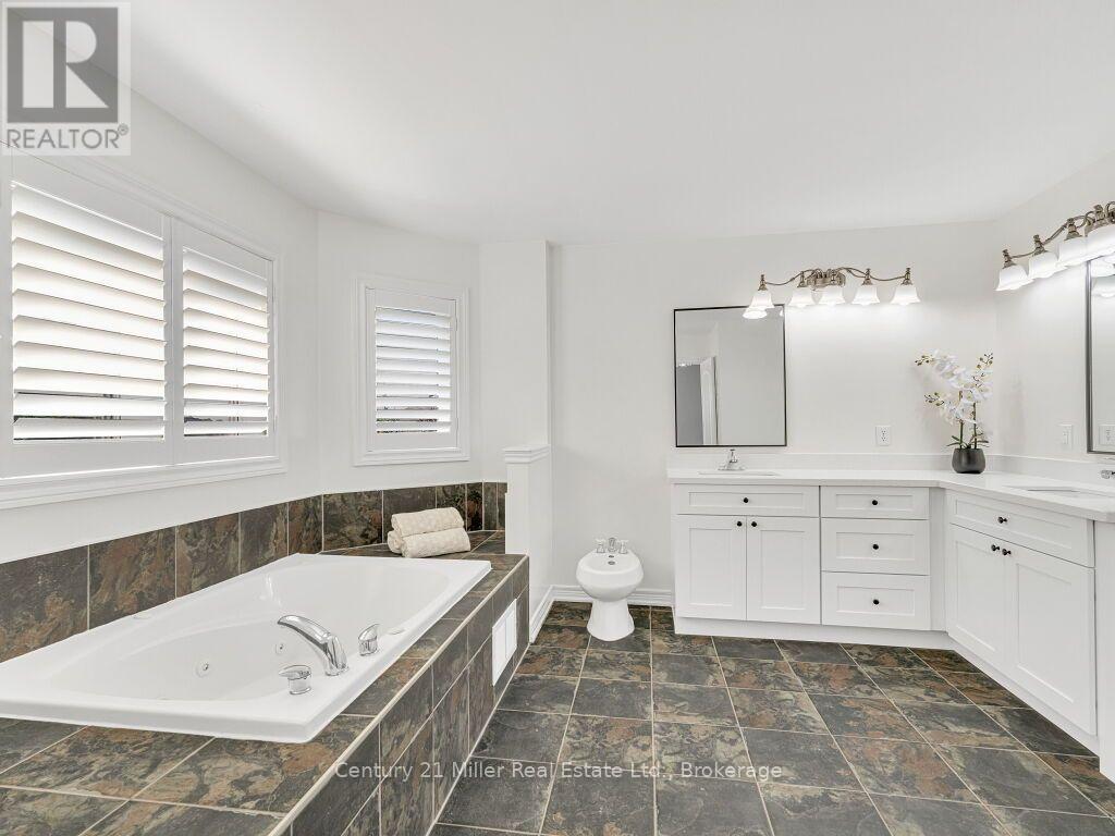 2380 GLADACRES LANE - 25