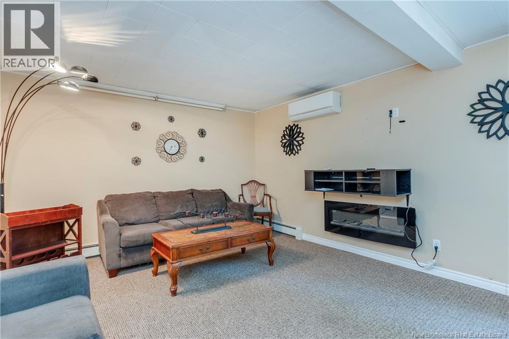 639 George Street - 29