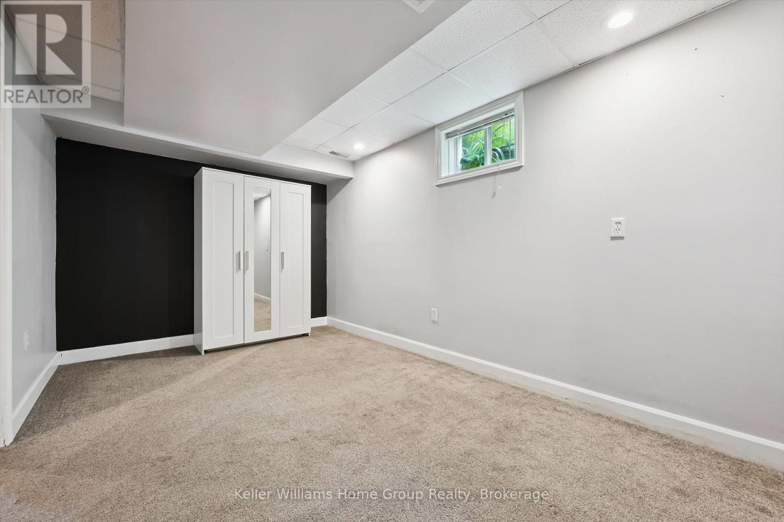 217 DEERPATH DRIVE - Image 29