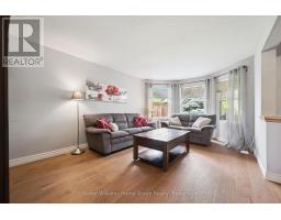 Kitchen - 217 Deerpath Drive, Guelph, ON N1K1W6 Photo 6
