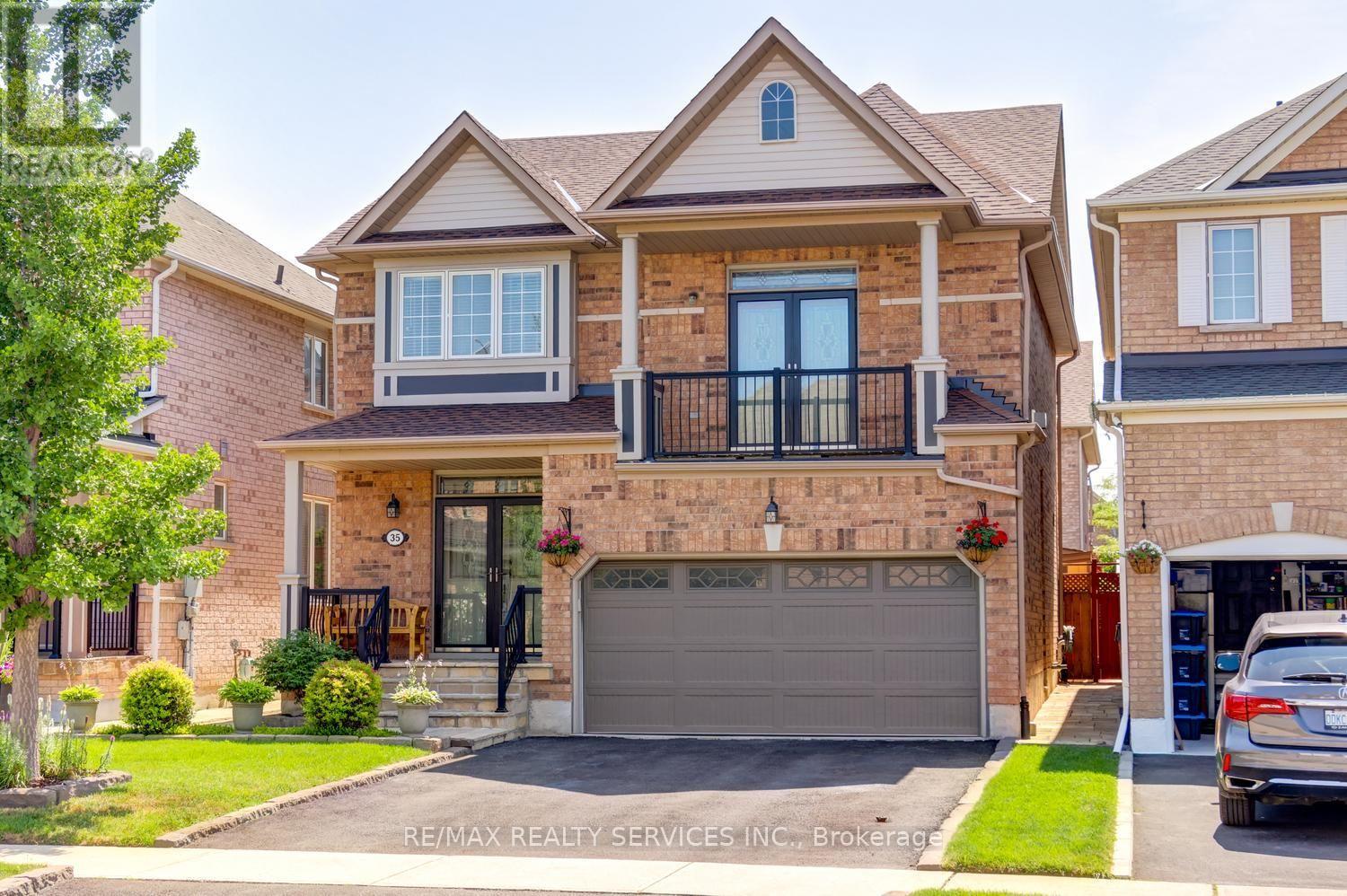 Photo of 35 Hardgate Crescent