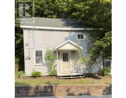 13 Chester Avenue, Kentville, NS B4N2J4 Photo 14