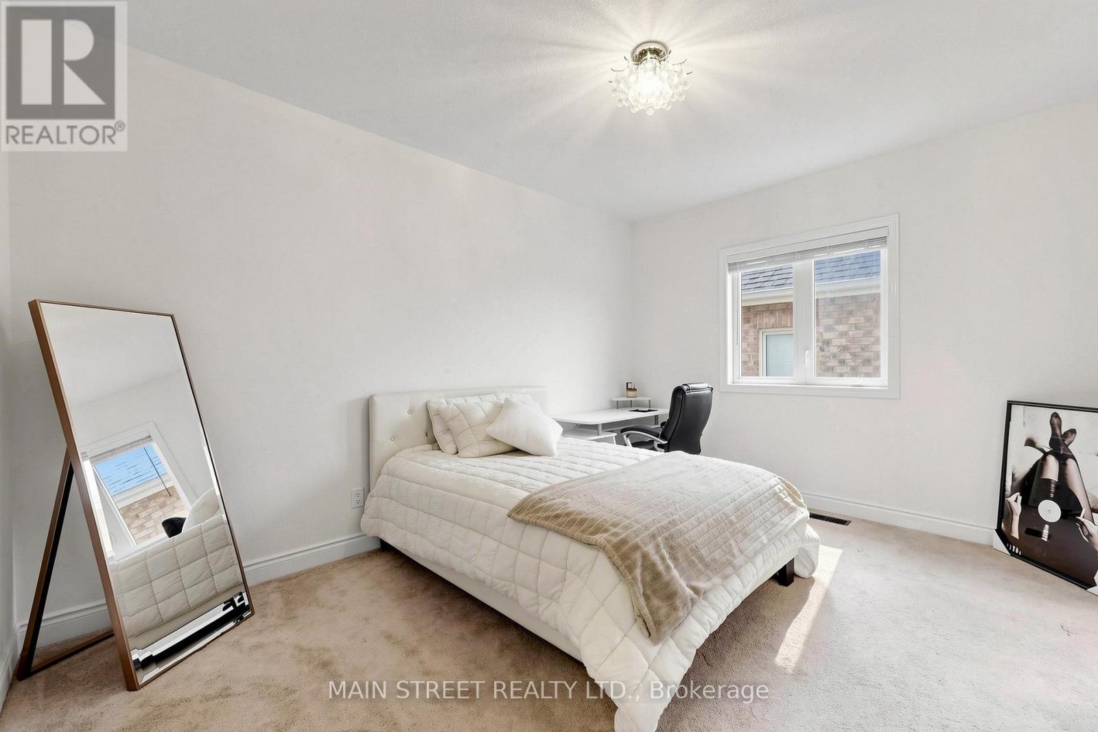 11 ROBERT BALDWIN BOULEVARD - 34