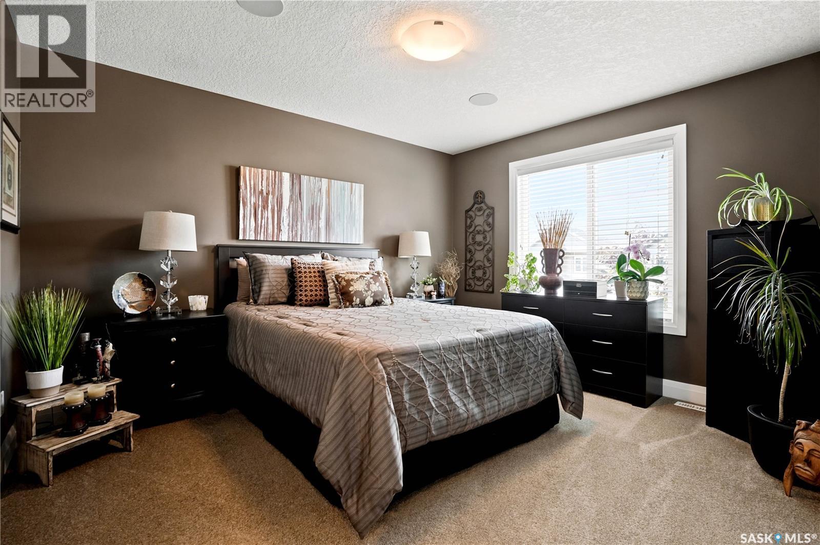 5413 Green Silverberry DRIVE E - 27