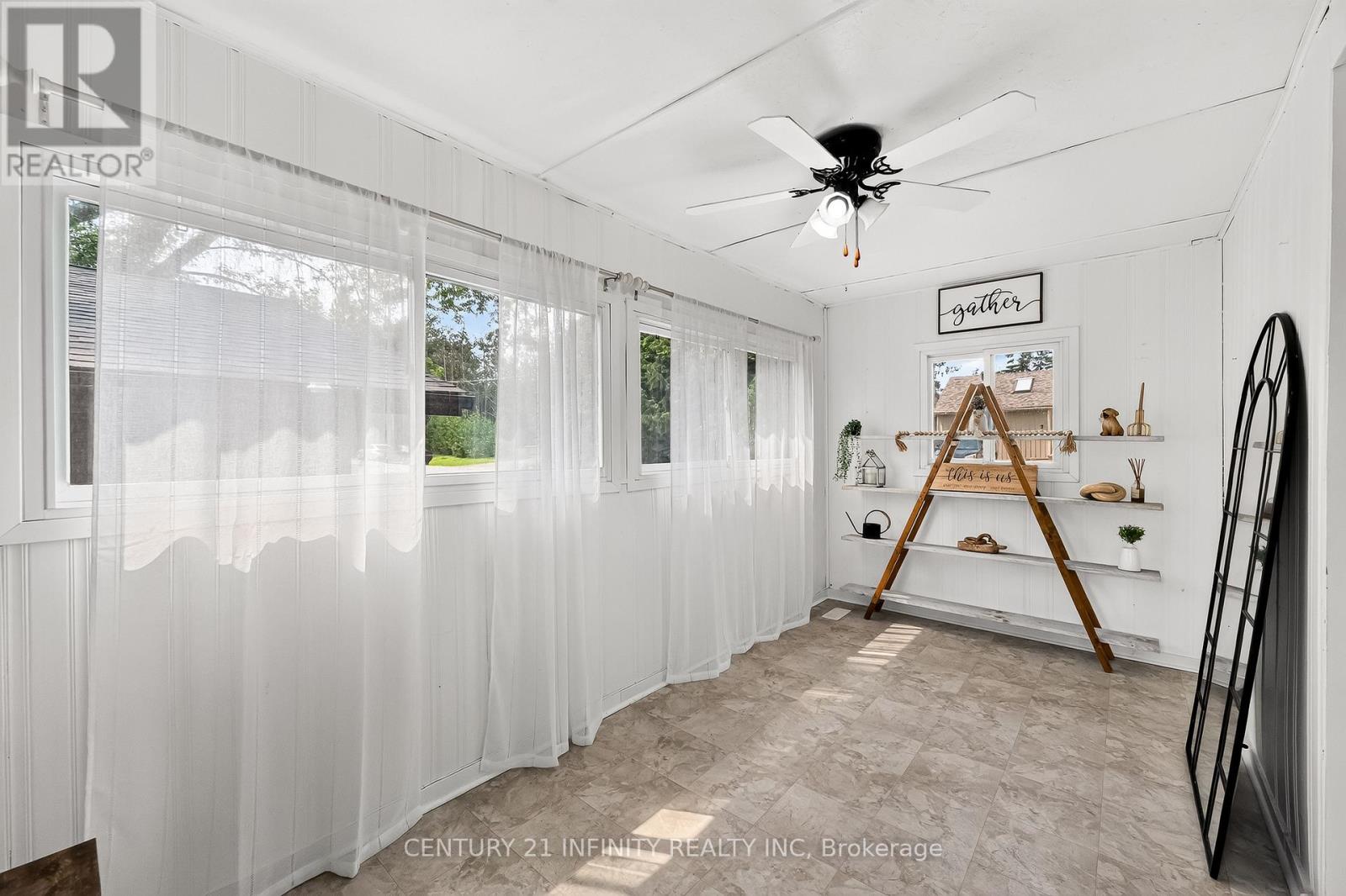 13 MAIN STREET - Image 10