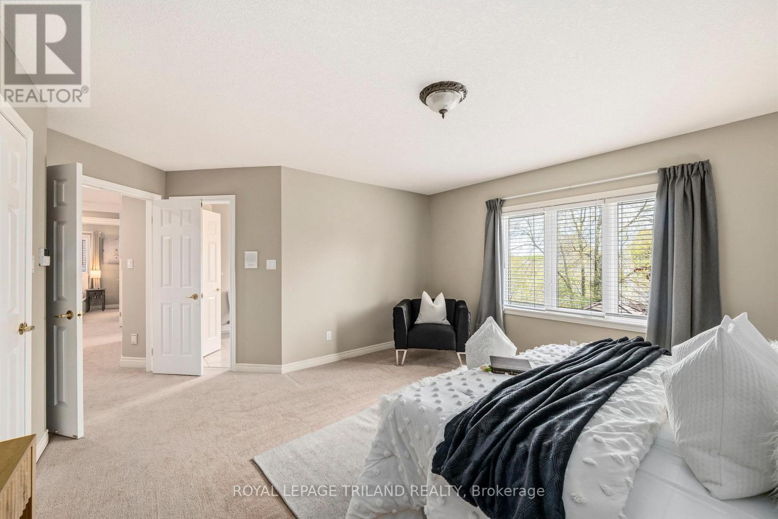 56 GLENRIDGE CRESCENT - Image 22