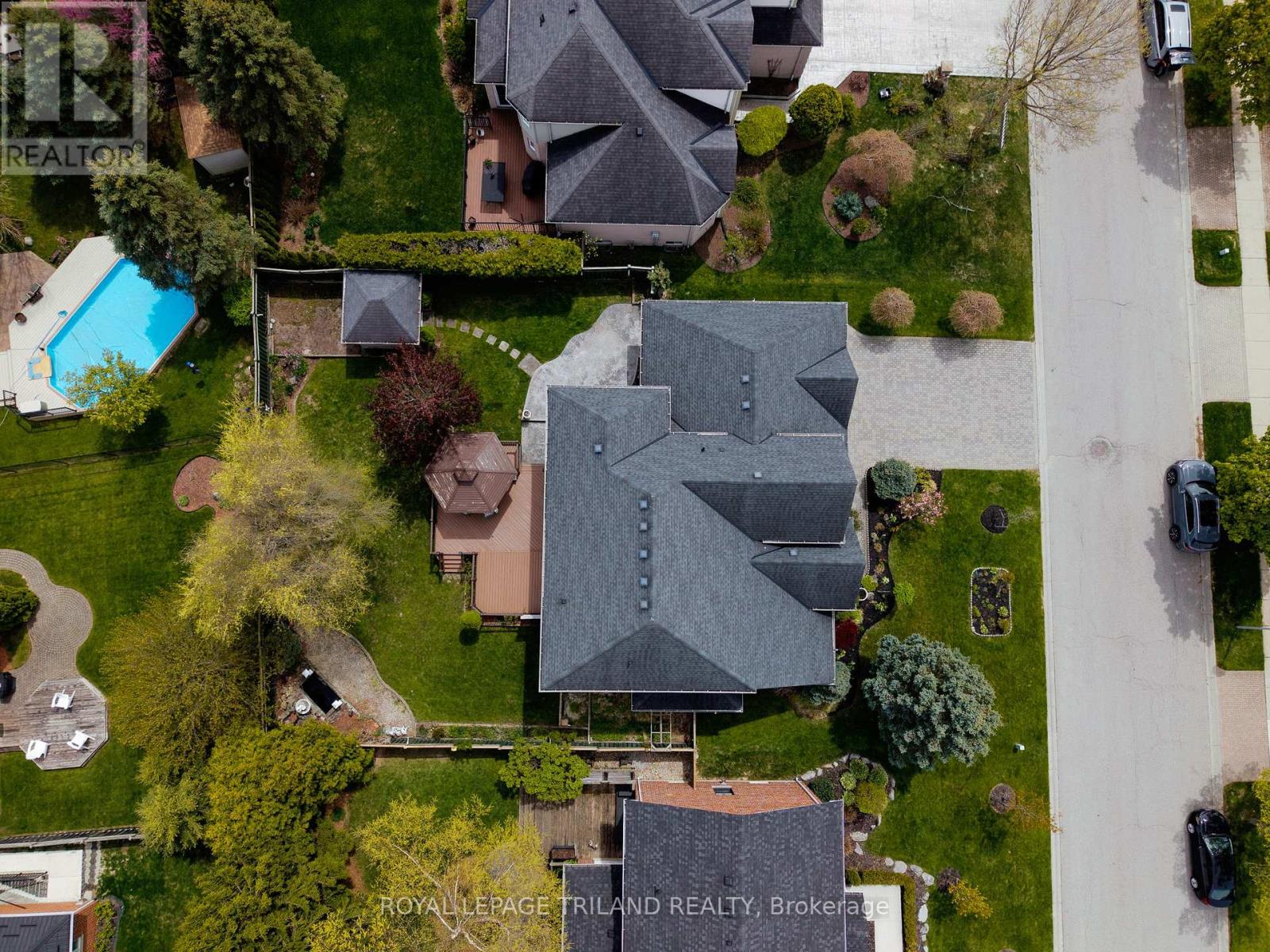 56 GLENRIDGE CRESCENT - Image 47