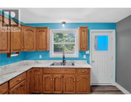 175 Highland Road, photo 12