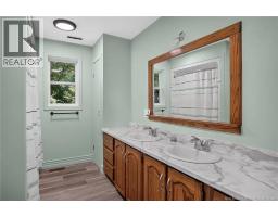 175 Highland Road, photo 22