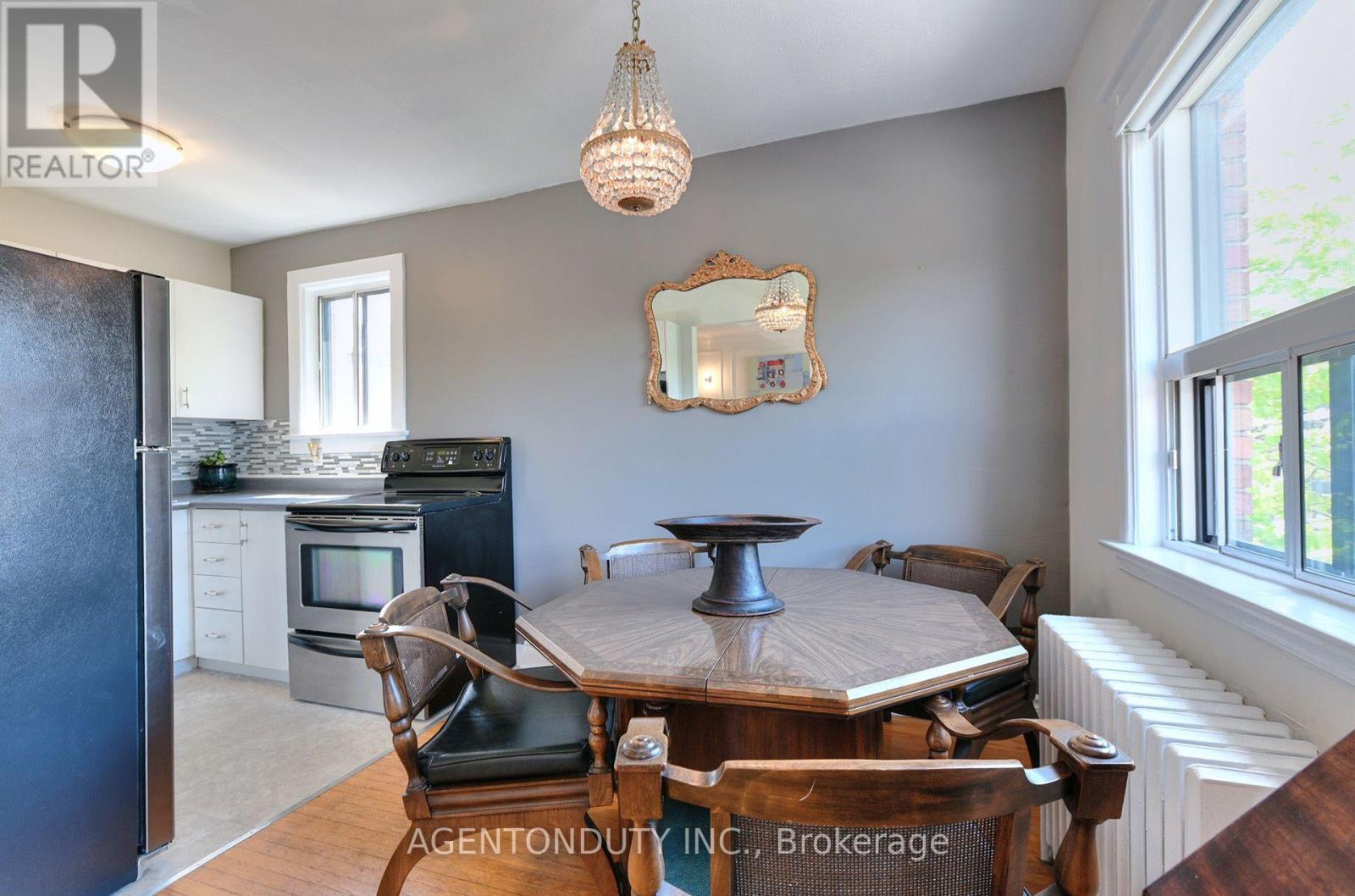 #17 1646 BATHURST STREET - 12