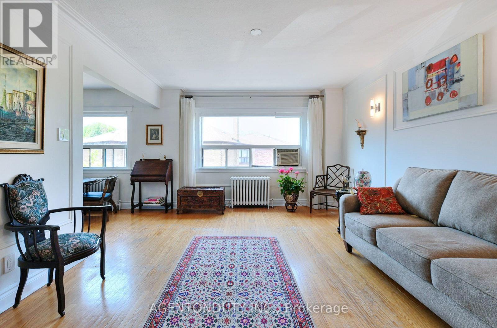 #17 1646 BATHURST STREET - 6