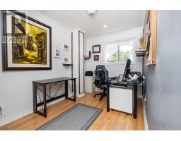 306 Oakwood Court, Newmarket, ON L3Y3C8 Photo 27
