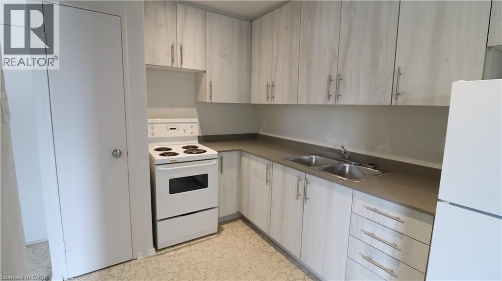 84 SECOND Street Unit# 102, Orangeville — photo 2