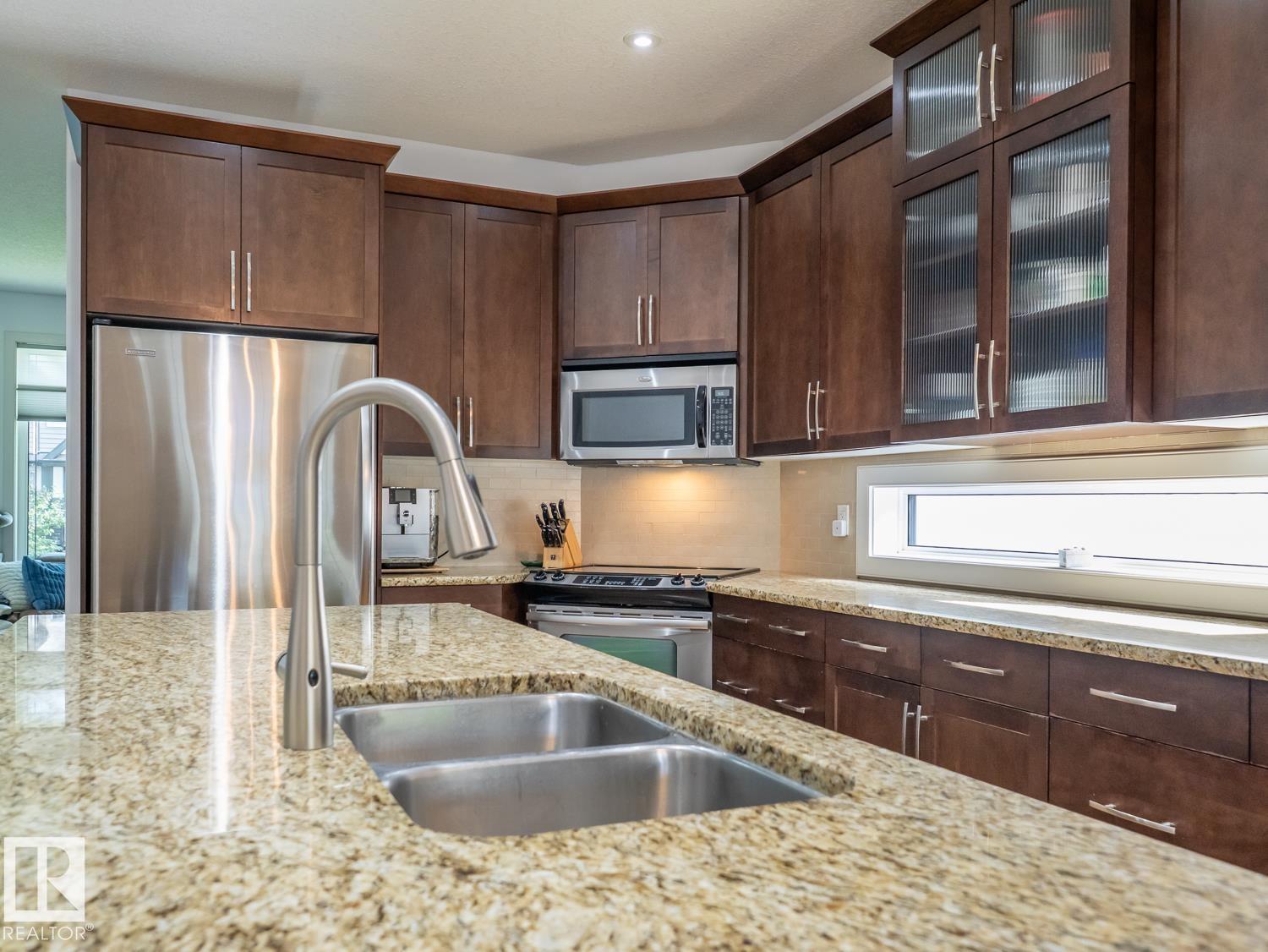 10957 75 AV NW - 13