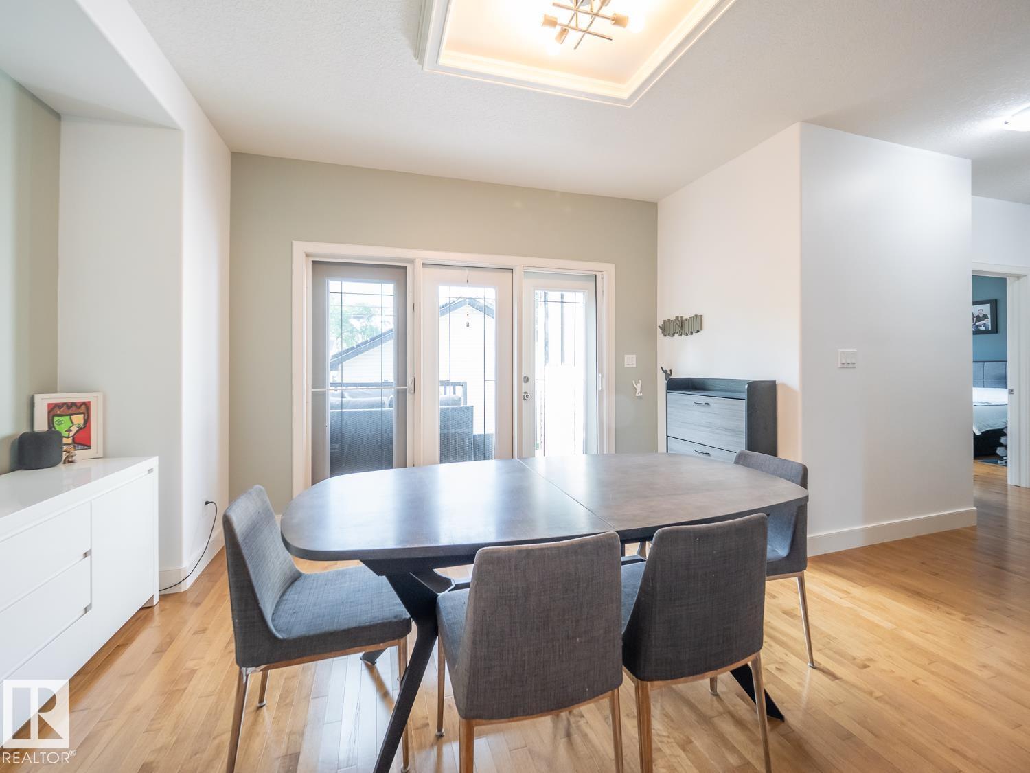 10957 75 AV NW - 15