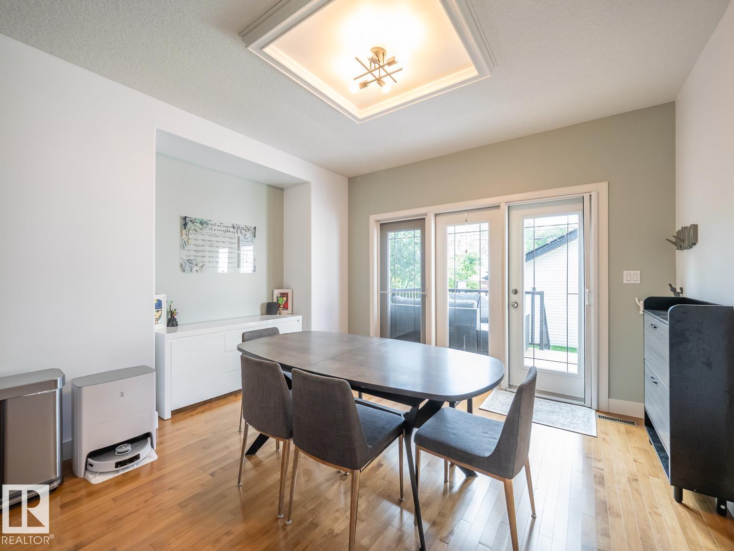 10957 75 AV NW - Image 16