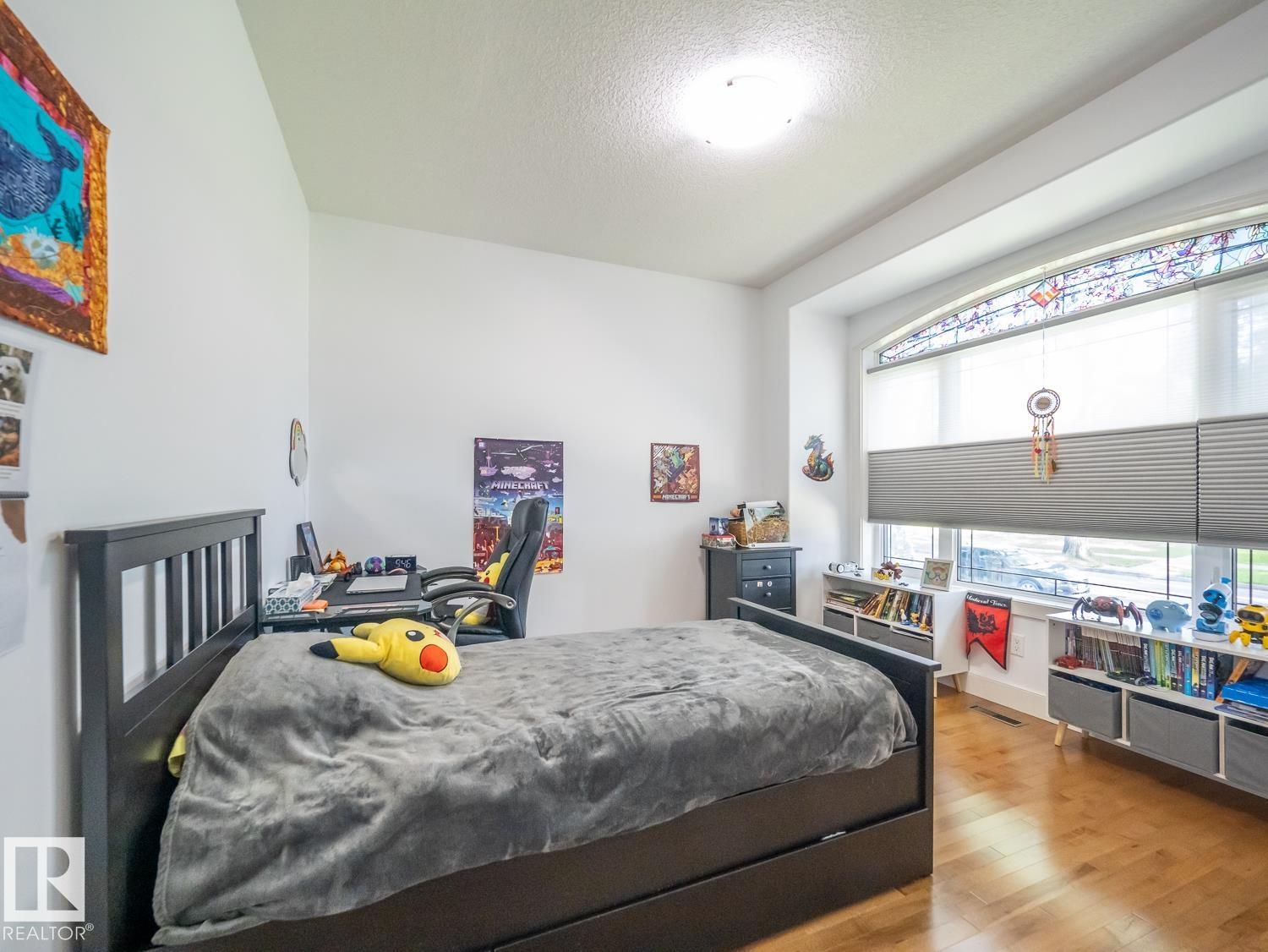 10957 75 AV NW - Image 31