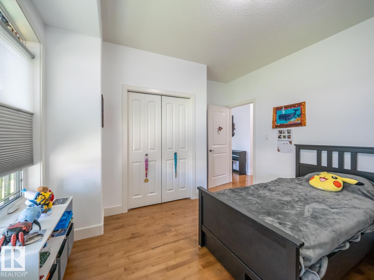 10957 75 AV NW - Image 32