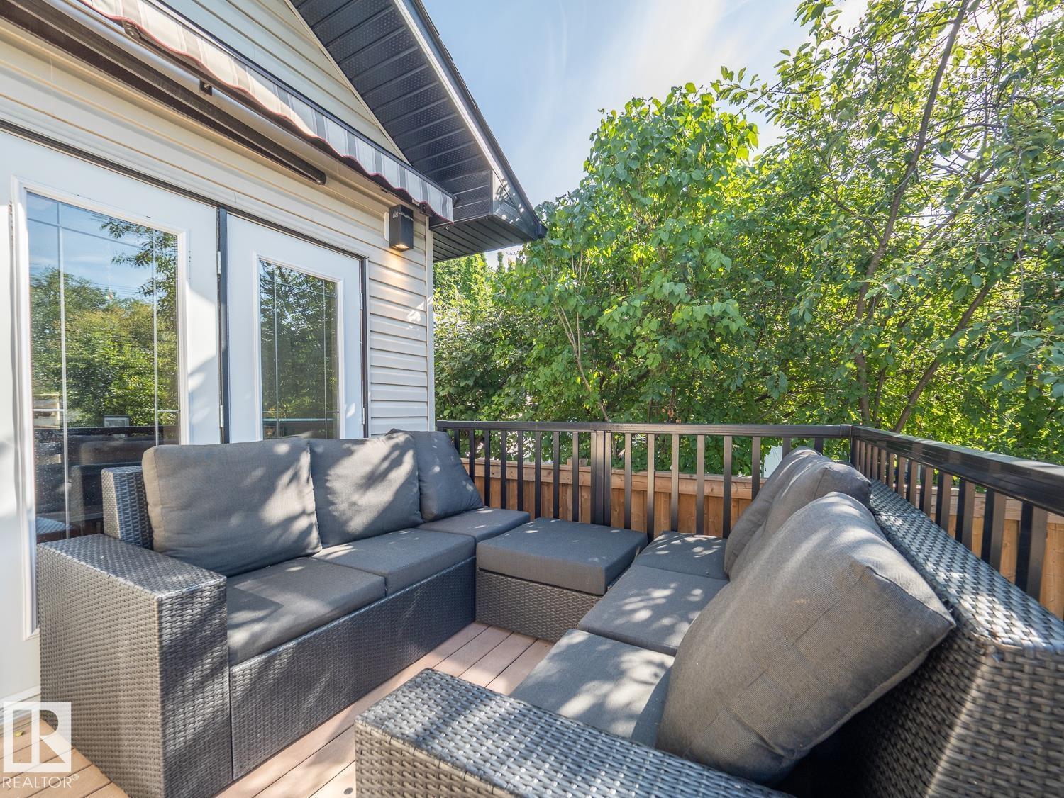 10957 75 AV NW - 58