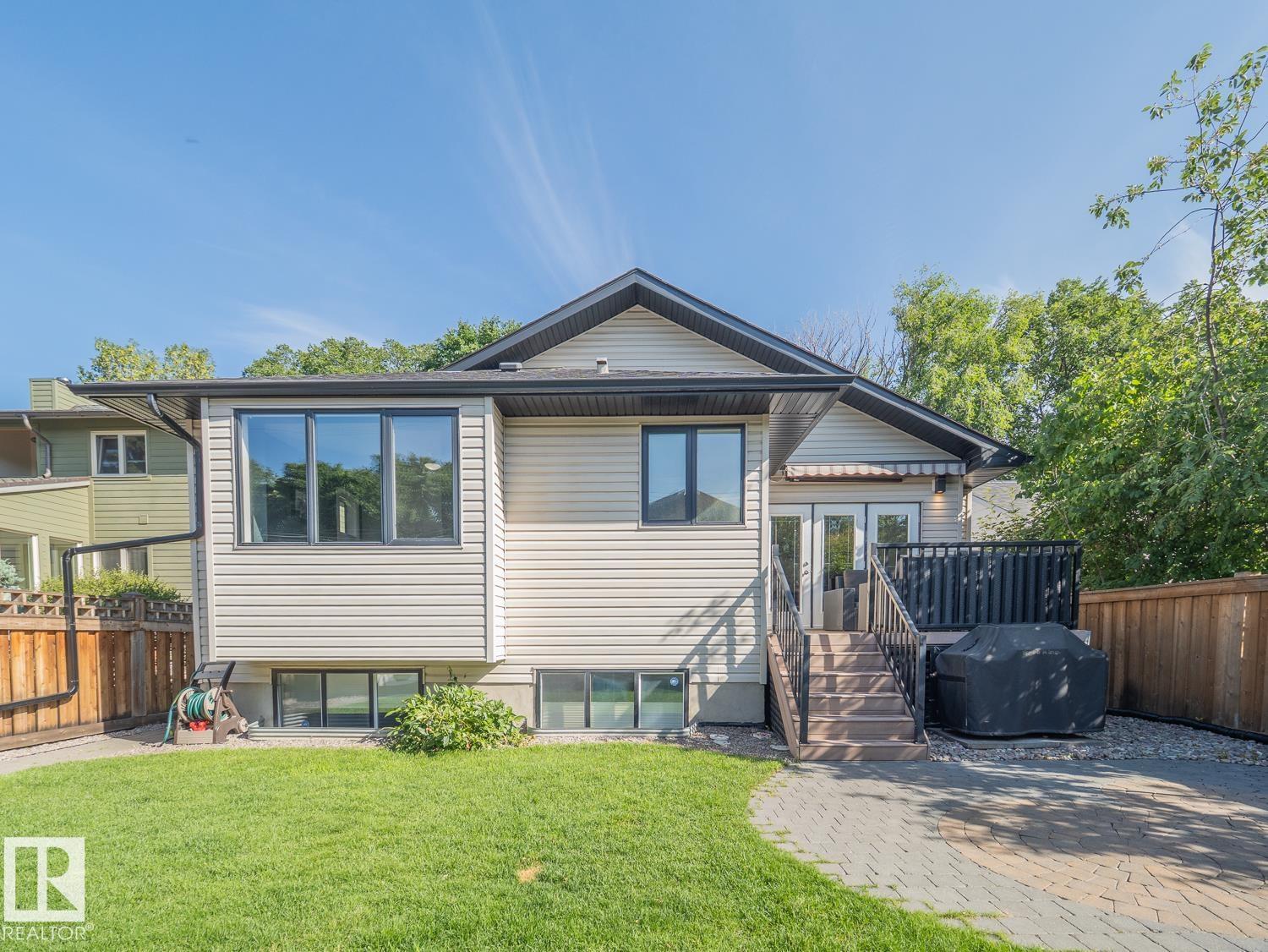 10957 75 AV NW - Image 62
