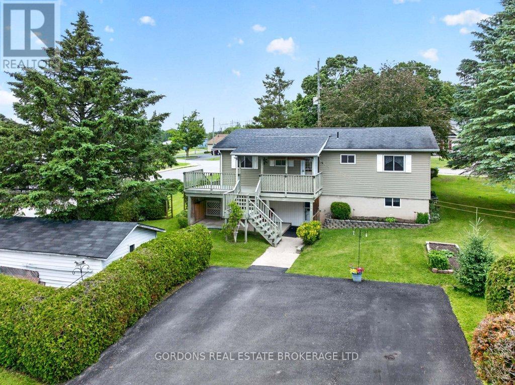 450 CHARLES STREET N - Image 8