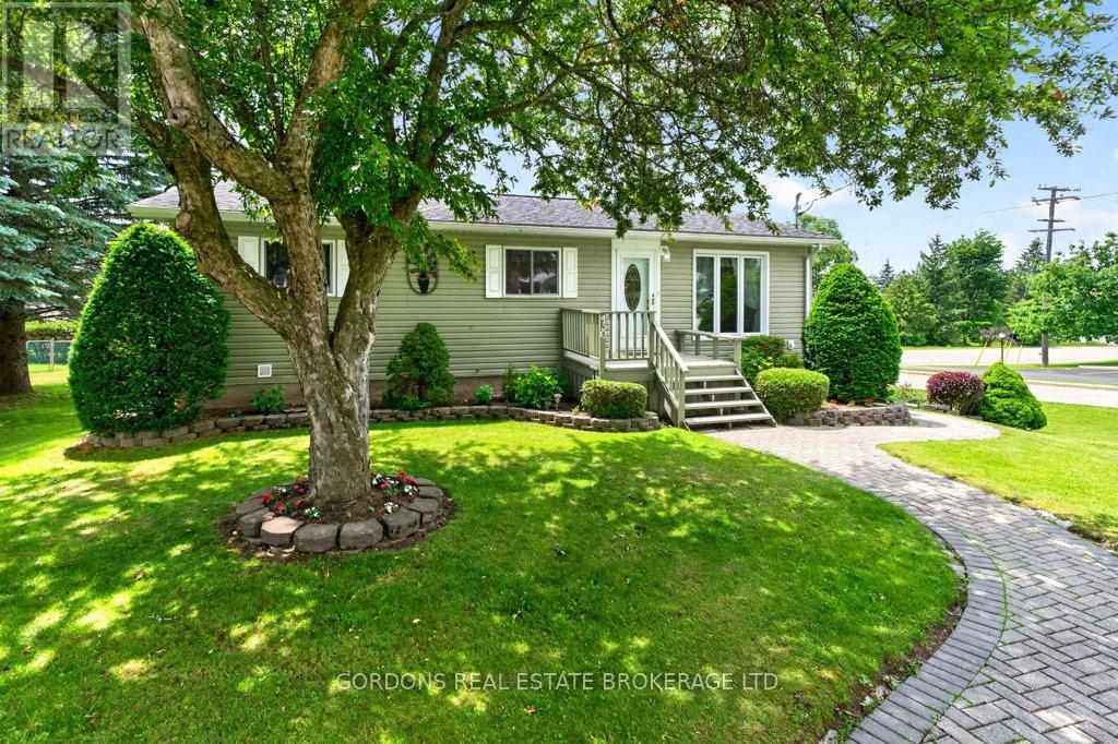 450 CHARLES STREET N - Image 3