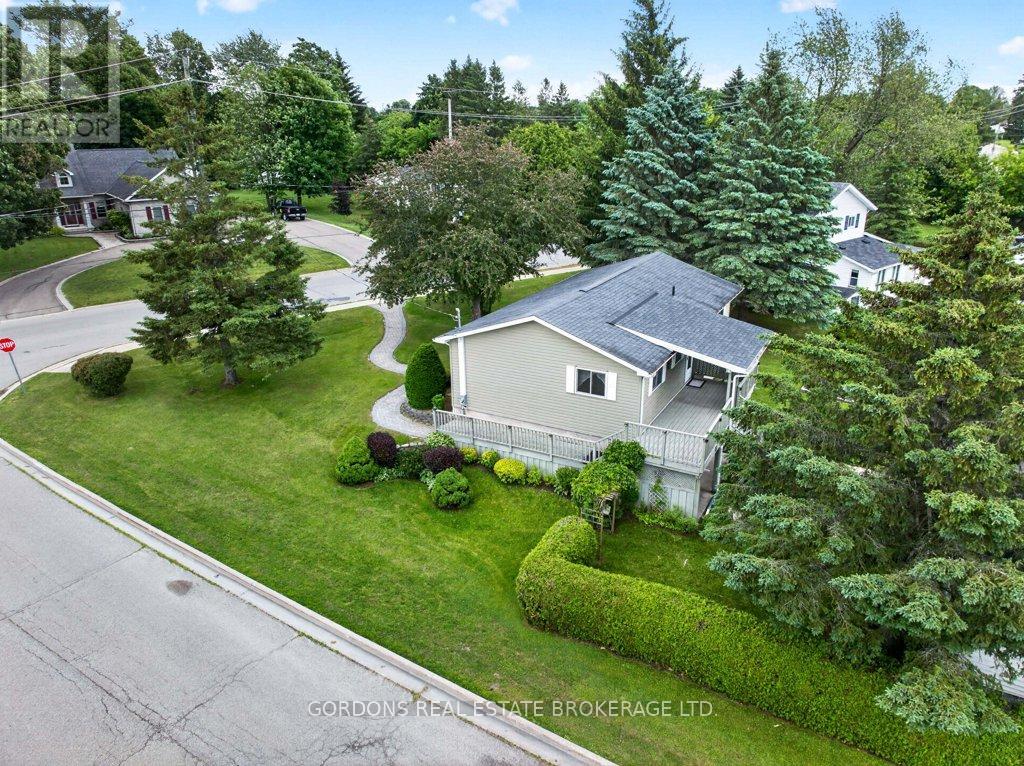 450 CHARLES STREET N - Image 5