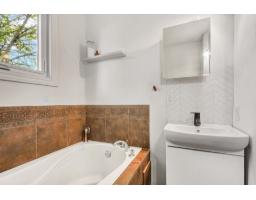 Office - 48 Rue St-josaphat, Gatineau, QC J8T3C9 Photo 10